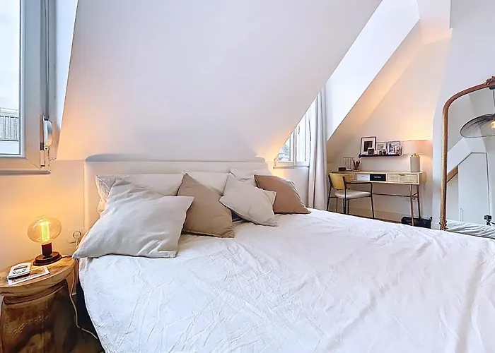 Splendid Loft Near Beaubourg شقة